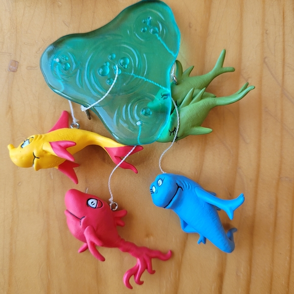 Dr. Seuss Vintage Hallmark Ornaments, set of 2 - Picture 4 of 7